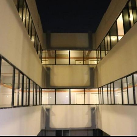 Hotel Harmony Jamnagar Bagian luar foto